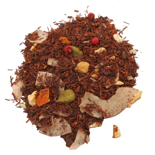 Lose Teemischung mit Rooibos, Kokosflocken, Zimt, Orangenschalen, Ingwer und Gewürzen für den Winterfit-Tee.
