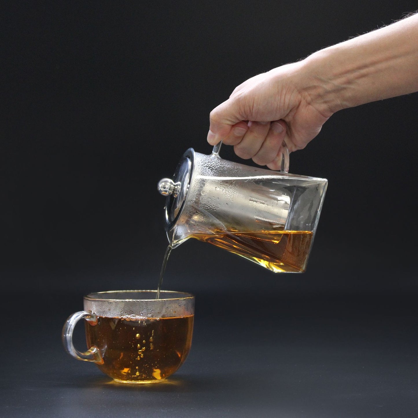 Glass-Teekanne mit Edelstahlsieb - Tower Shape - 750ml