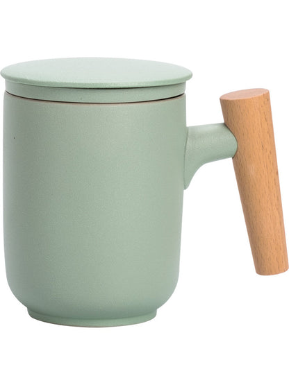 Teebecher mit Filter und Deckel in 6 Farben